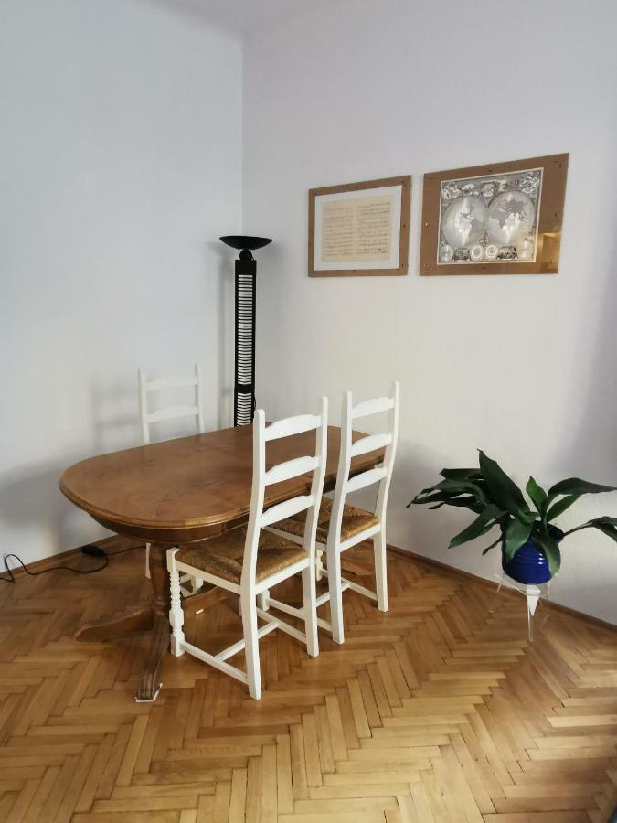 דירות Romantic Studio In Budapest 12Th District Close To Mom Park מראה חיצוני תמונה